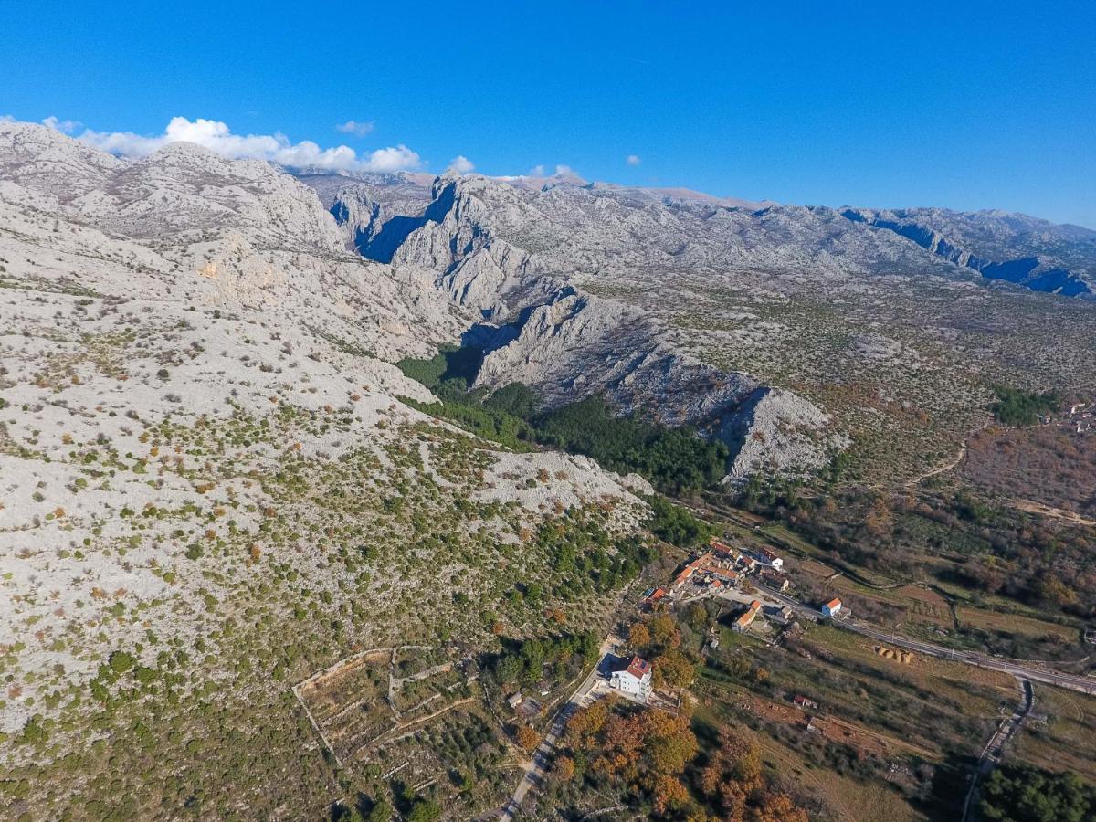 Apartmani Villa Paulo Starigrad Paklenica Luaran gambar