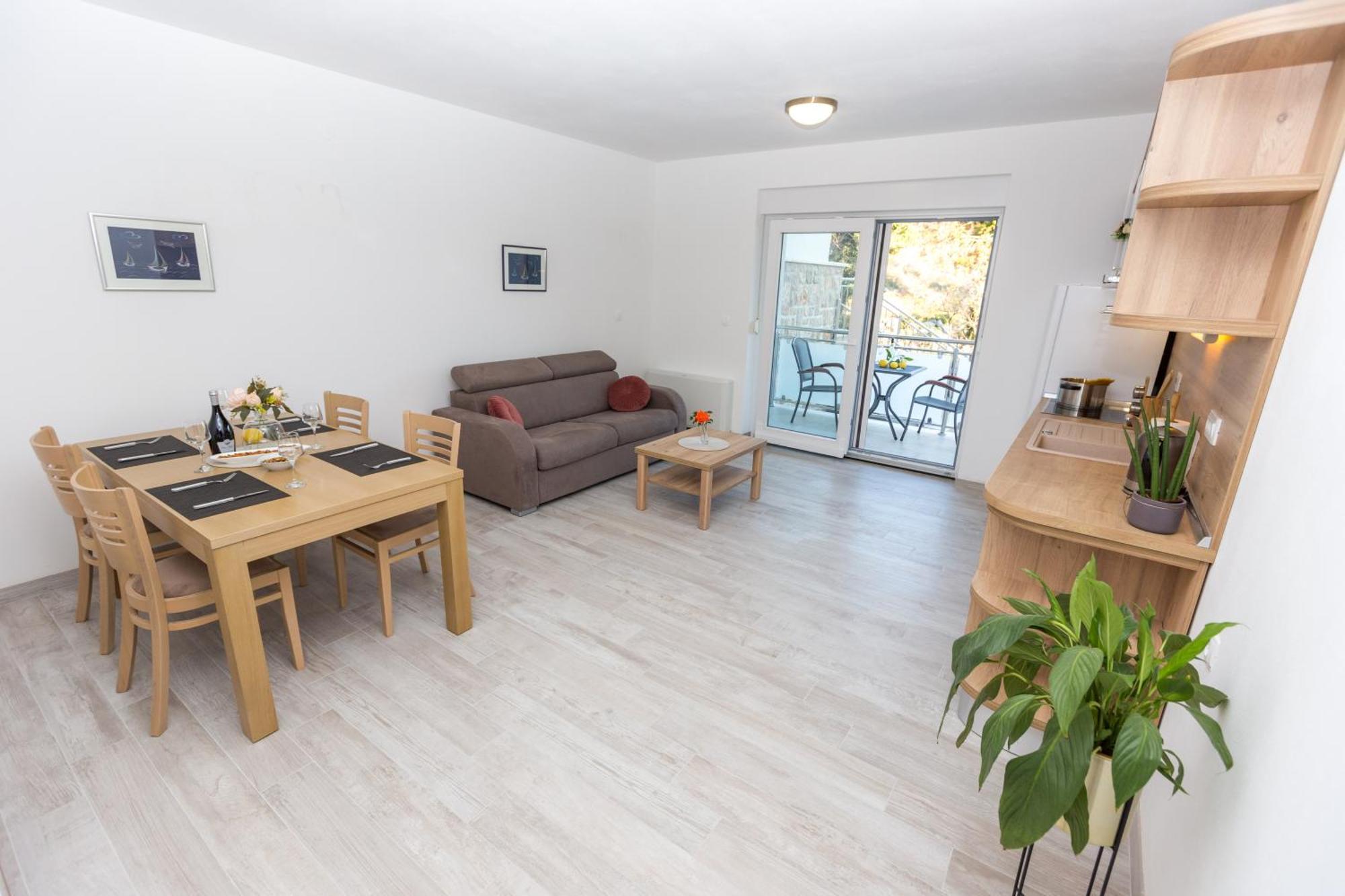 Apartmani Villa Paulo Starigrad Paklenica Bilik gambar